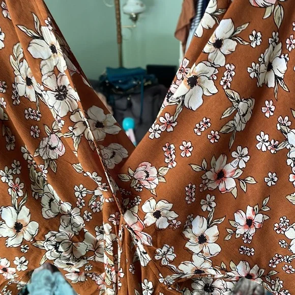 Faithfull the brand size medium wrap dress - Picture 5 of 6